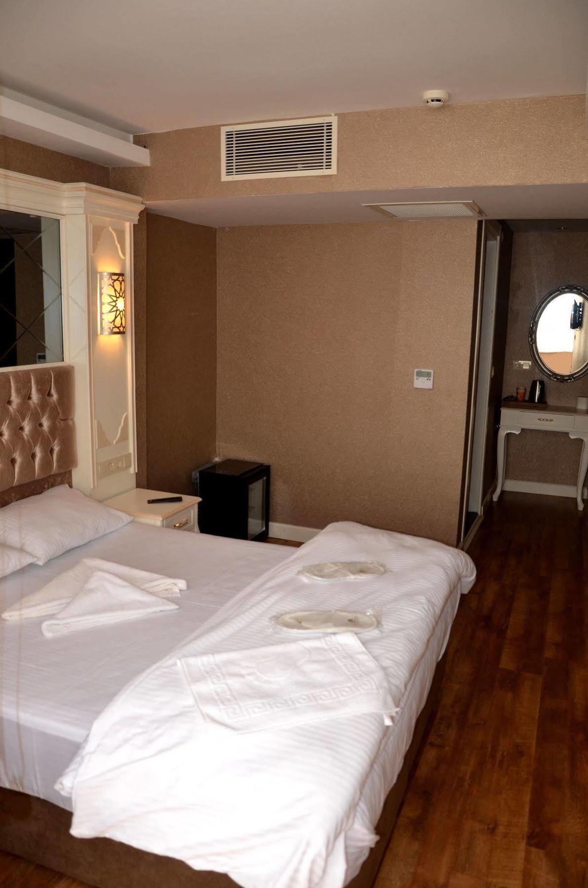 Sun Comfort Hotel Стамбул Экстерьер фото